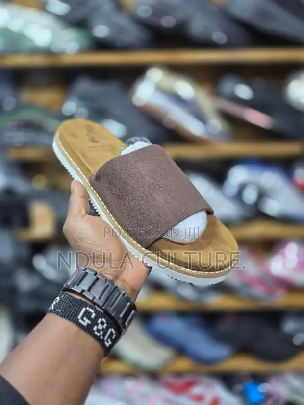 Brunello Cucinelli Slide Sandals - 1