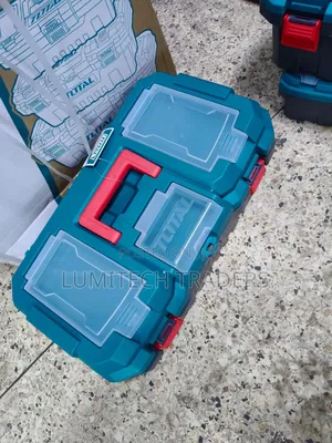 Total 20" Tool Box
