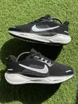 Thrift Nike Sneakers - Grade 1 Used - 4