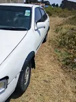 Nissan Sunny 2000 White - 5
