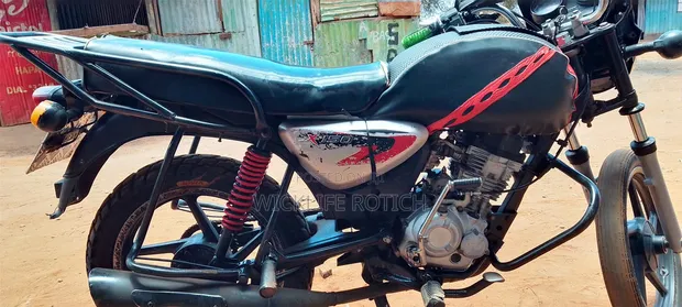 Bajaj Boxer 150 UG 2017 Red - 1
