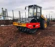 Roller Compactor kwa Ajili ya Kukodisha - 4