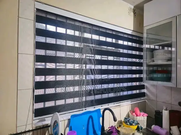 Horizontal Office Blinds/Curtains - Brand New - 1