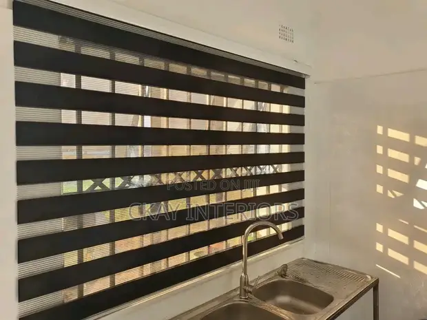 Horizontal Blinds for Office Windows - 1
