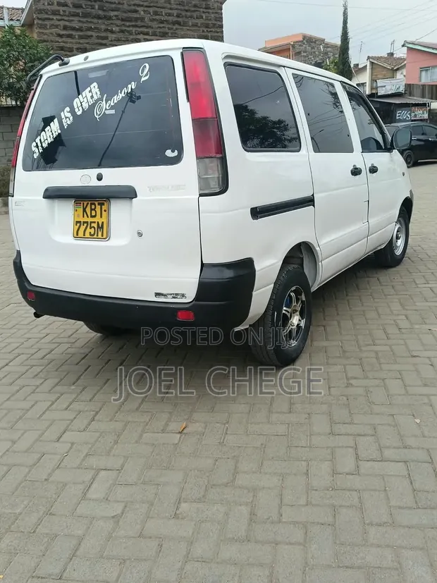 Toyota TownAce 2006 - White - 1