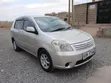 Toyota Raum 2005 Beige - 2