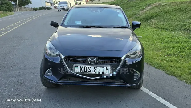Mazda Demio 2017 Black - 1