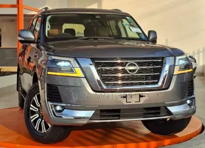 Nissan Patrol Platinum V8 2022