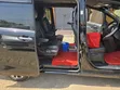Kodi ya Toyota Voxy, Noah, Esquire 7-Seater - 3