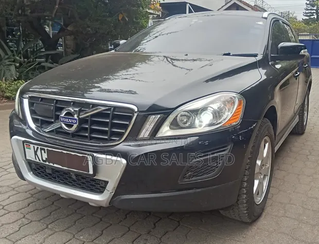 Volvo XC60 2012 Black - 1