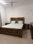 Kitanda cha King Size cha Furniture Palace na Meza za Kando 2 - 2