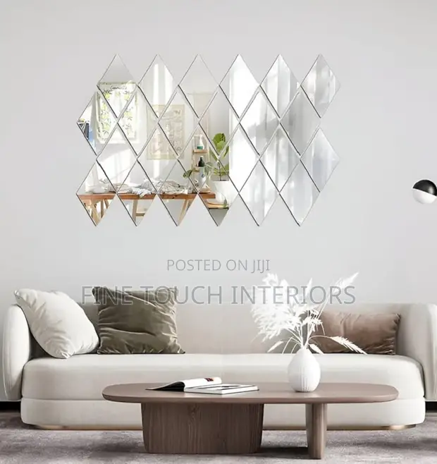 Chic Diamond Acrylic Wall Decor - 1