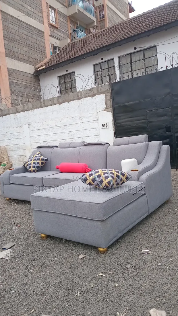 Sofa ya L-Shape ya Viti Vitano - Mpya Kabisa - 1
