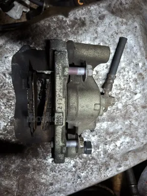 Toyota Mark X Rear Caliper (Used)