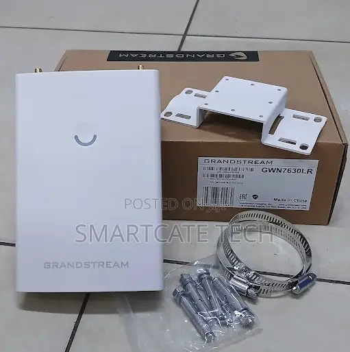 Grandstream GWN7630LR Outdoor Wi-Fi Access Point - 1