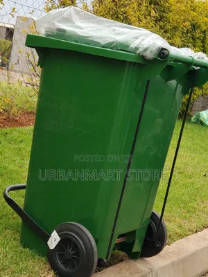 100L Heavy Duty Pedal Trash Bin with Wheels