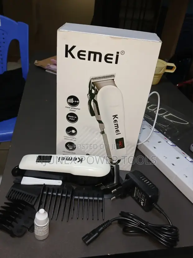 Kemei KM-809A Professional Rechargeable Cordless Hair Clipper Set - 1