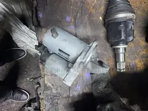 Toyota Ractis Starter Motor