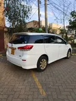 Toyota Wish 2011 White - 3