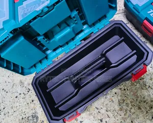 Total 17" Plastic Tool Box