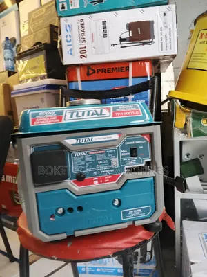 Total 800W Petrol Generator