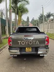Toyota Hilux Revo Smart Cab Diesel 2.4 AWD 2022 Gold - 1