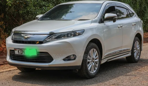 Toyota Harrier 2016 White - 1