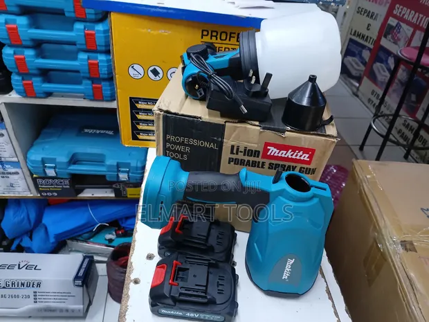 Makita Cordless Electric Paint Spray Gun - 1