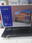 Wyinix 24-inch Framed LED TV - 2