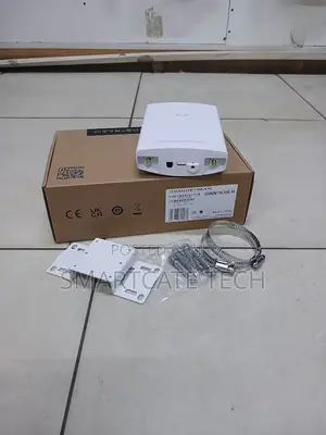 Grandstream GWN7630 Advanced High-Speed Wi-Fi Access Point