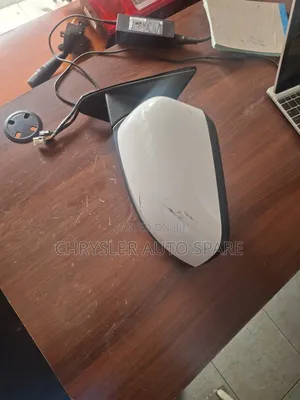 Jeep Grand Cherokee WK2 Side Mirror (2011-2015)