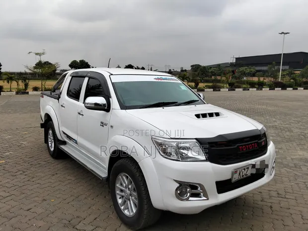 Toyota Hilux 3.0 D-4D 4x4 Double Cab 2014 - 1