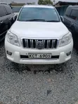Toyota Land Cruiser Prado 2011 White - 1