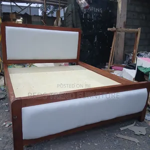 5x6 Mocket Bed - White
