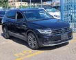 Volkswagen Tiguan 2019 Blue - 3