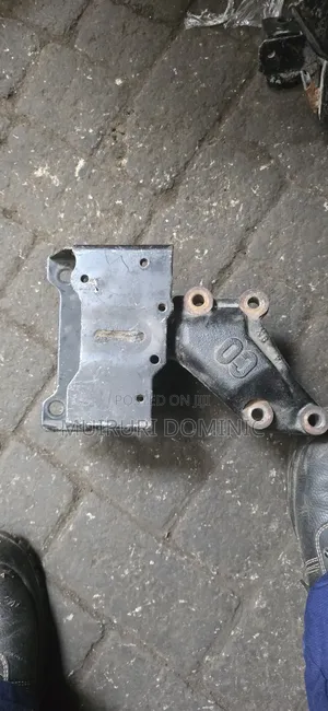 Used Suzuki Swift Gearbox Mount