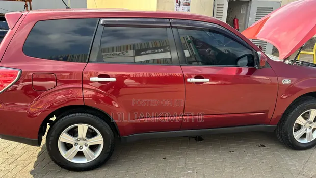 Subaru Forester 2012 Red - 1