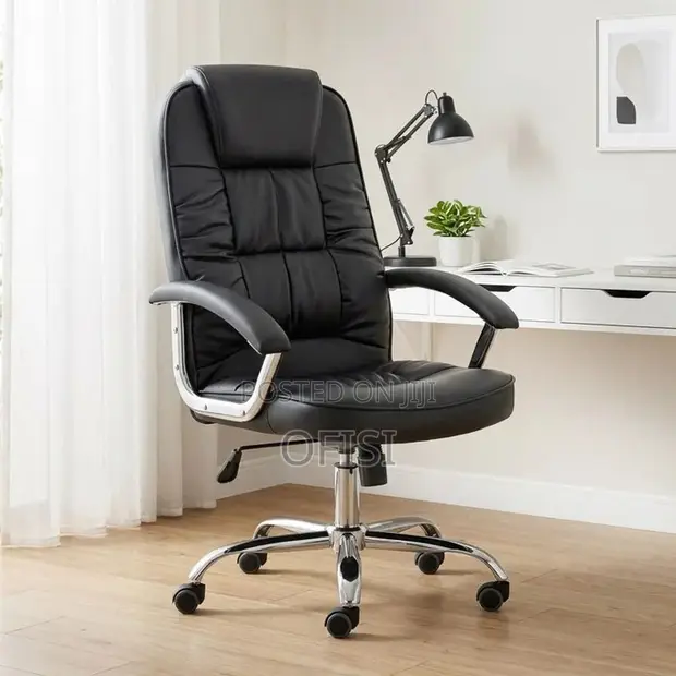 Executive Leather Swivel Office Chair - 1