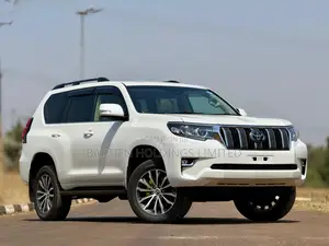 Toyota Land Cruiser Prado 2.8 2021 White