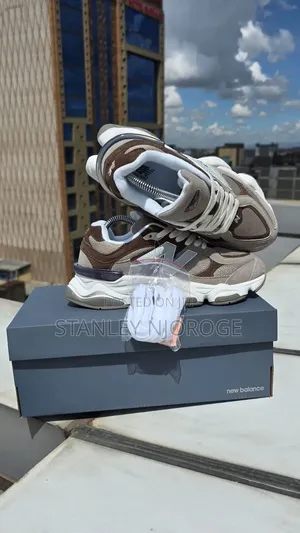 New Balance 9060 Sneakers