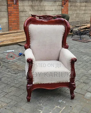 Classic Mahogany Antique Chair