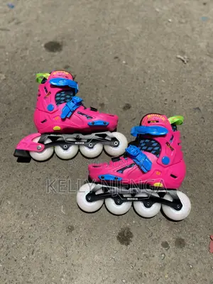 Inline Skates za Watoto Zenye Magurudumu ya LED