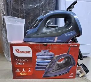 Ramtons 1600W Steam Iron