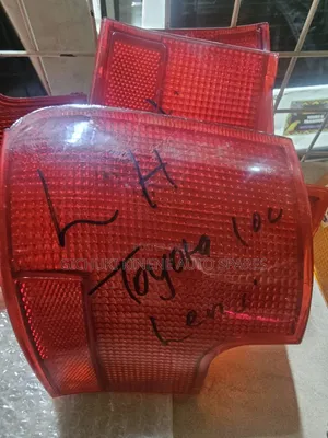 Toyota T100 Tail Lights (Brand New)