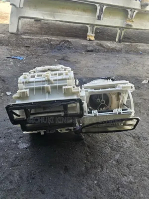 Toyota HiAce 7L Blower