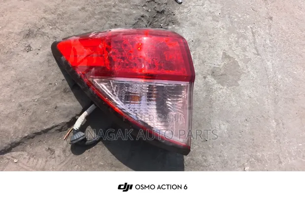 Honda Vezel 2015 Taillight (Used) - 1