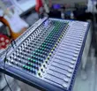 Soundcraft Signature 22-Channel Analog Mixer with Lexicon FX - 1