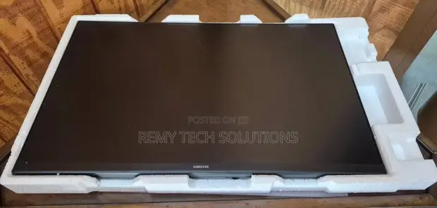 Samsung 22" Essential Monitor S3 S30GD 100Hz Full HD - 1