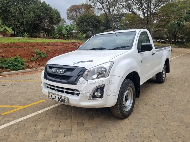 Isuzu D-MAX 2017 Off-White - 1