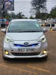 Toyota Ractis 1.5 FWD 2015 Silver - 3